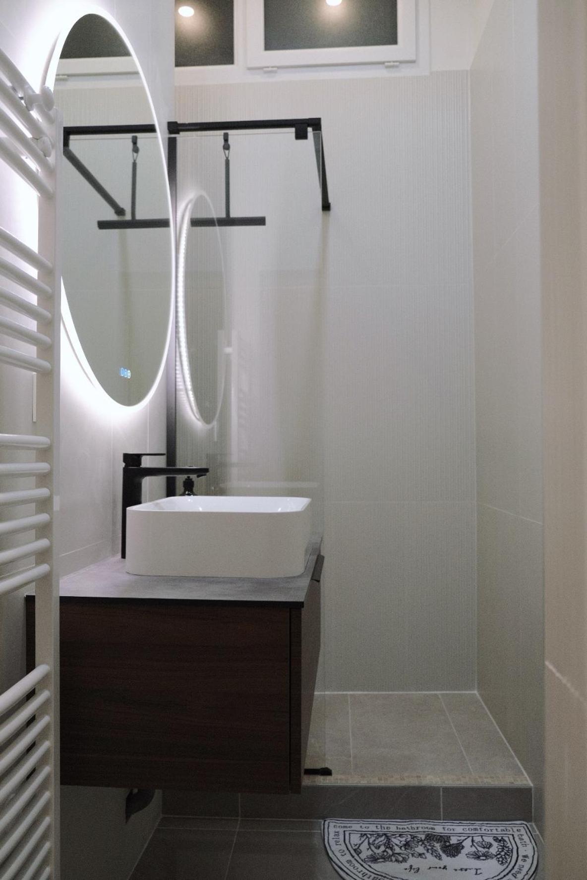 Appartement Mezzanine Contemporain Hypercentre Caen - Chez Jannie エクステリア 写真