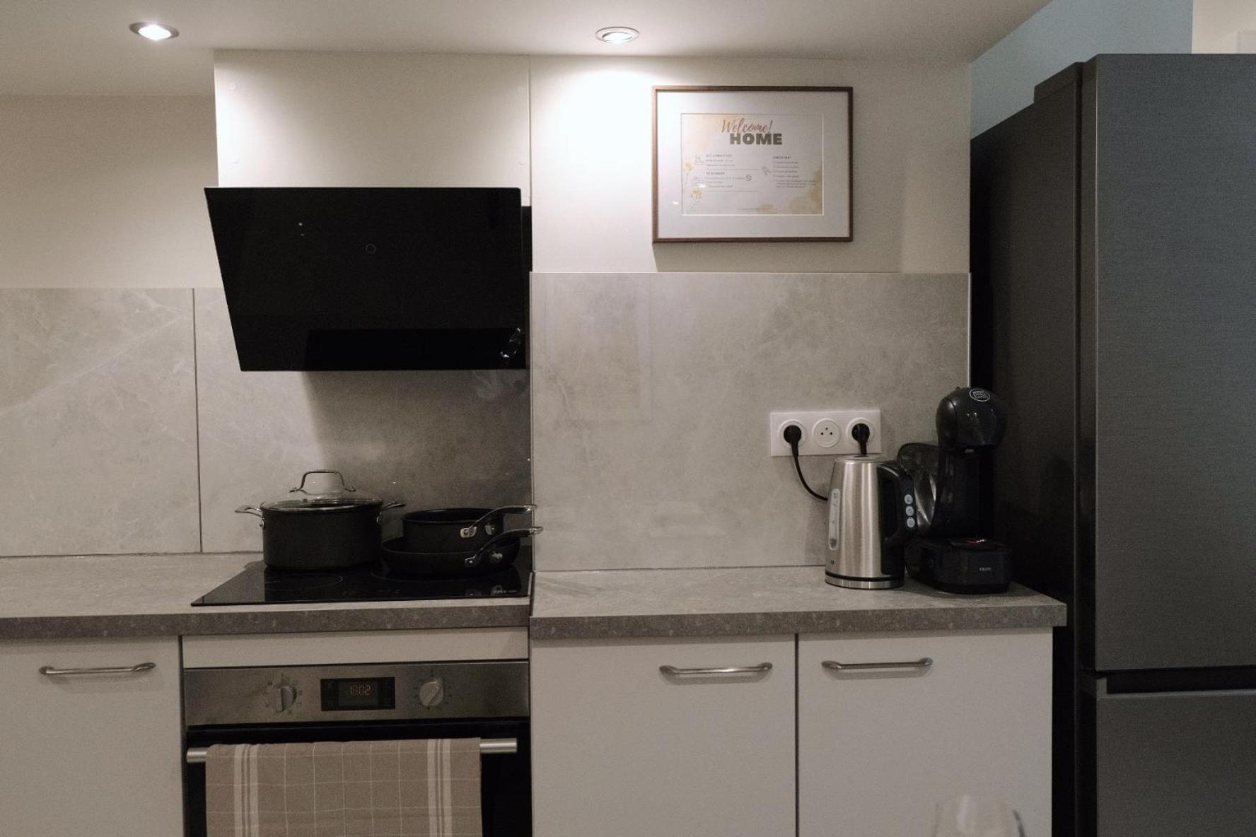 Appartement Mezzanine Contemporain Hypercentre Caen - Chez Jannie エクステリア 写真